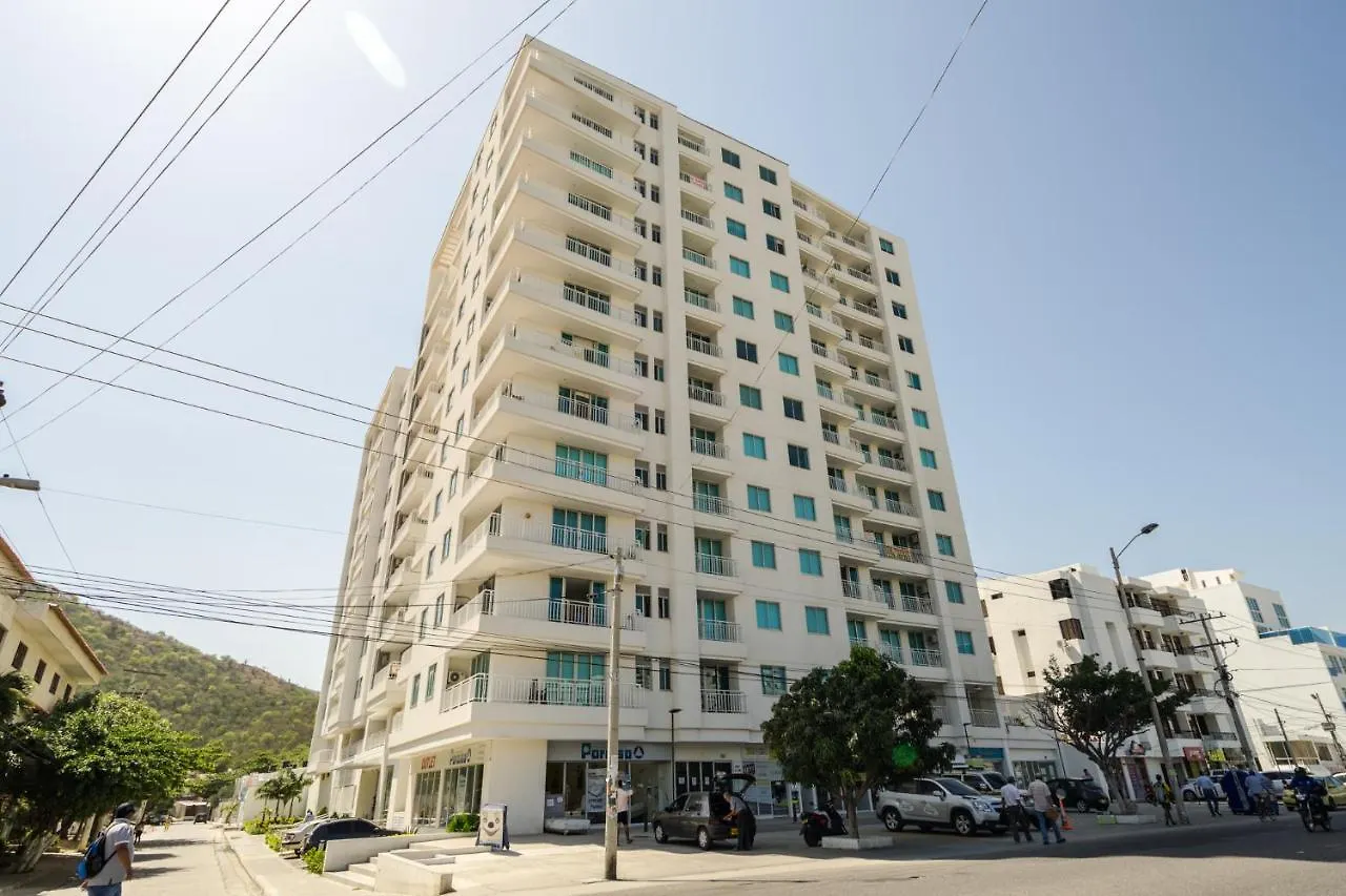 Apartamento En El Rodadero Cerca De La Playa El Rodadero Y Del Cc Arrecife Σάντα Μάρτα 0*,